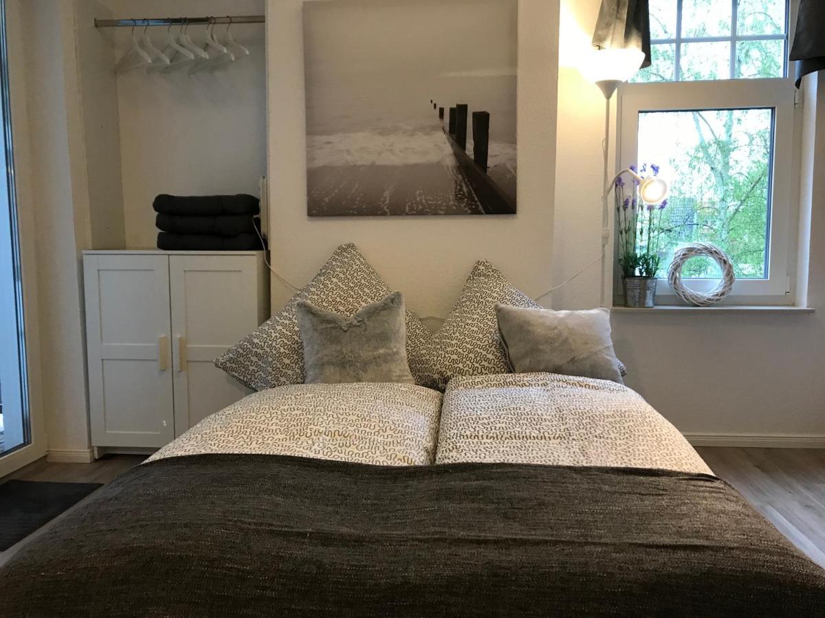 Apartment Am Wall เอมเดน ภายนอก รูปภาพ